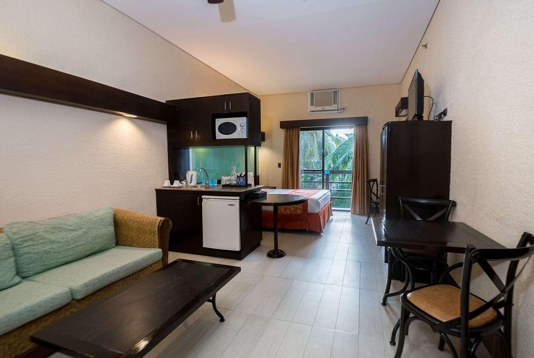 Microtel By Wyndham Boracay Balabag  Kültér fotó