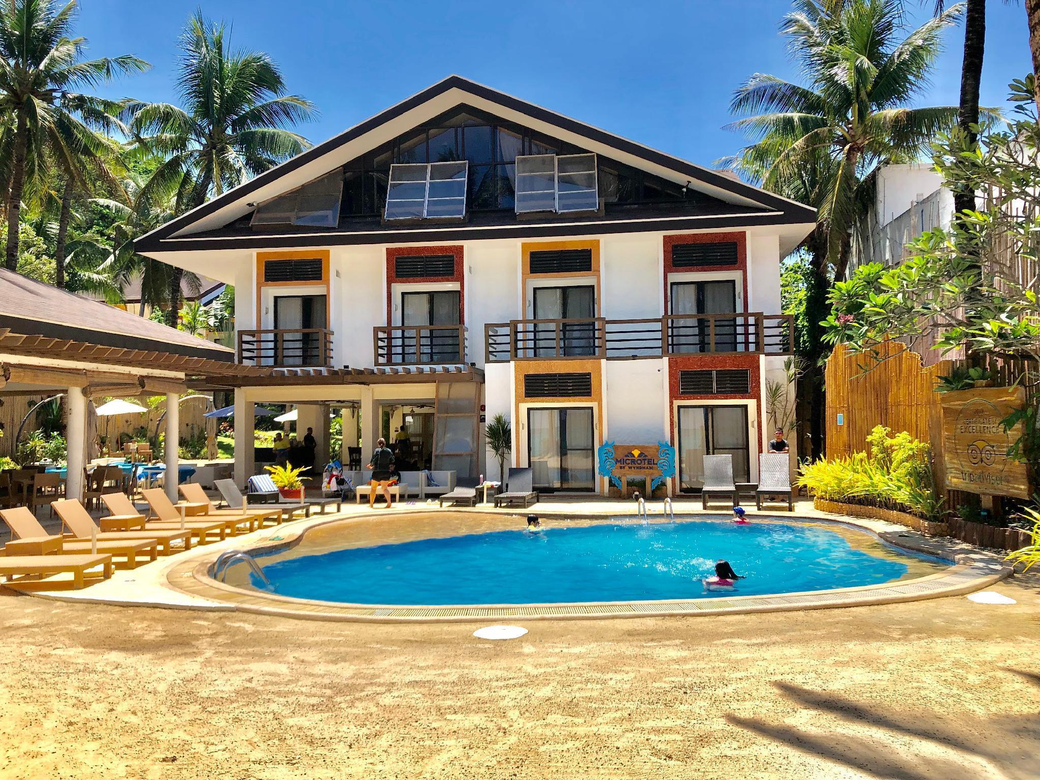 Microtel By Wyndham Boracay Balabag  Kültér fotó