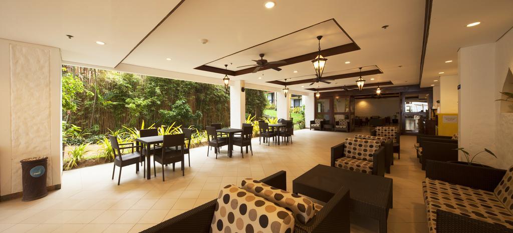 Microtel By Wyndham Boracay Balabag  Kültér fotó